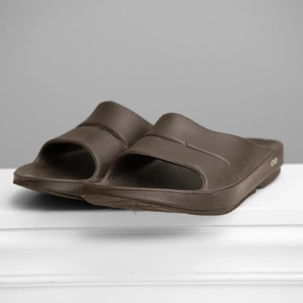 Oofos OOahh Slide Recovery Sandals Mocha Brown Mens 12 Orthopedic Athleisure